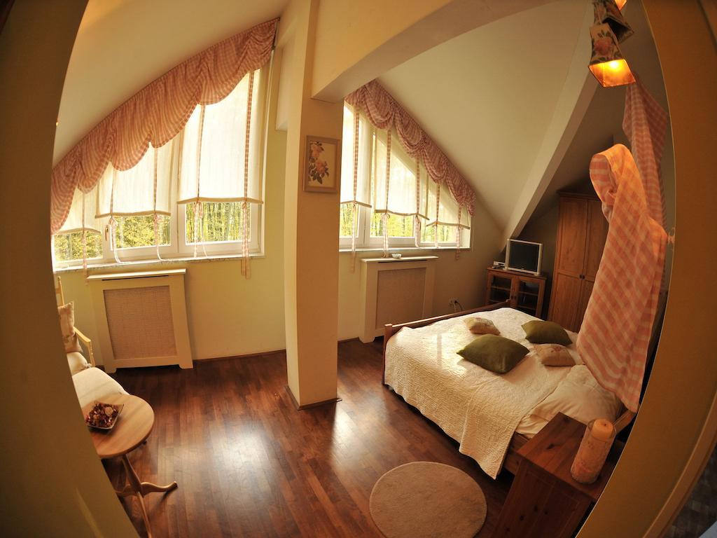 Guesthouse Trajbar Team Zaprešić Εξωτερικό φωτογραφία